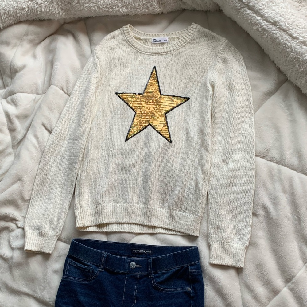 Sweatshirt and Jeans Bundle